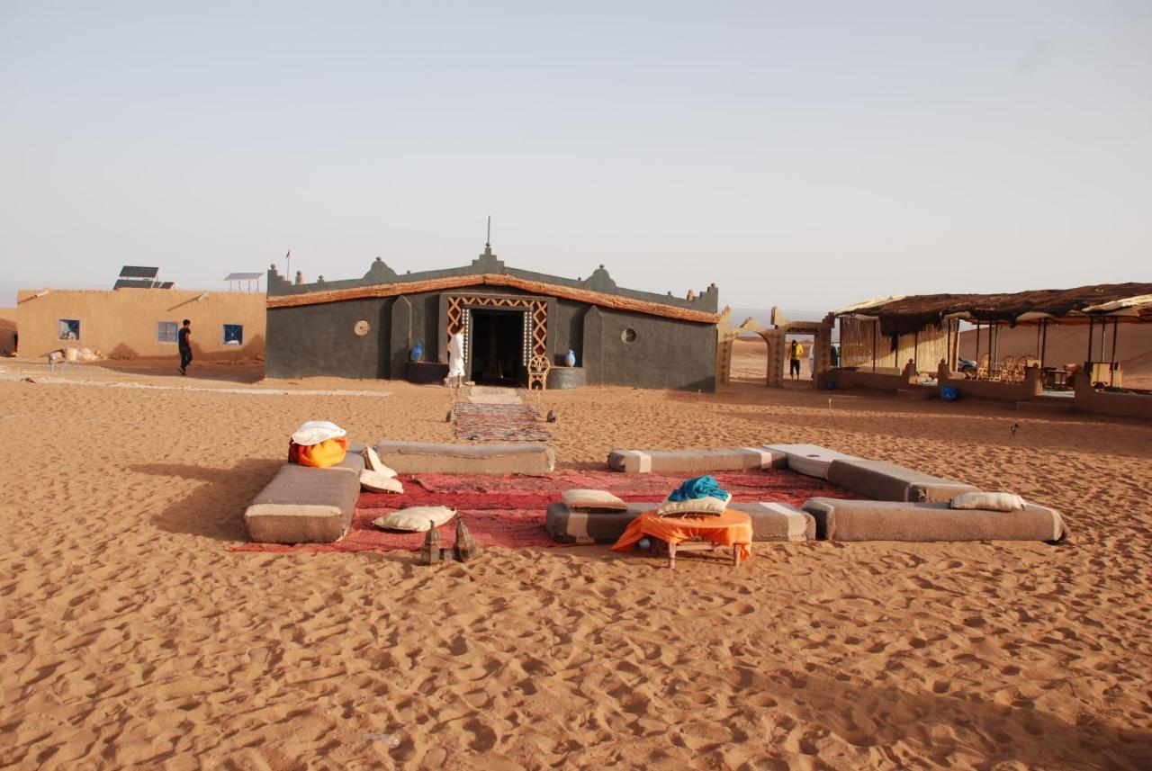 Kasbah Les Alizes Du Desert Мхамид Екстериор снимка