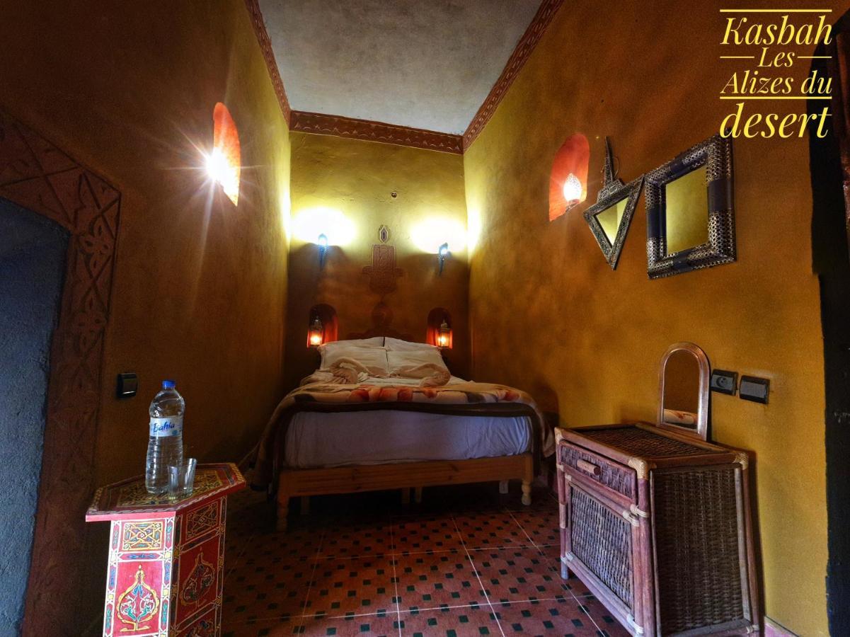 Kasbah Les Alizes Du Desert Мхамид Екстериор снимка