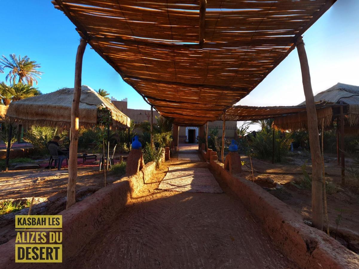 Kasbah Les Alizes Du Desert Мхамид Екстериор снимка