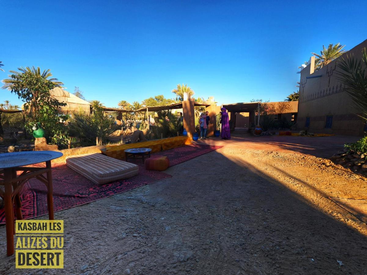 Kasbah Les Alizes Du Desert Мхамид Екстериор снимка