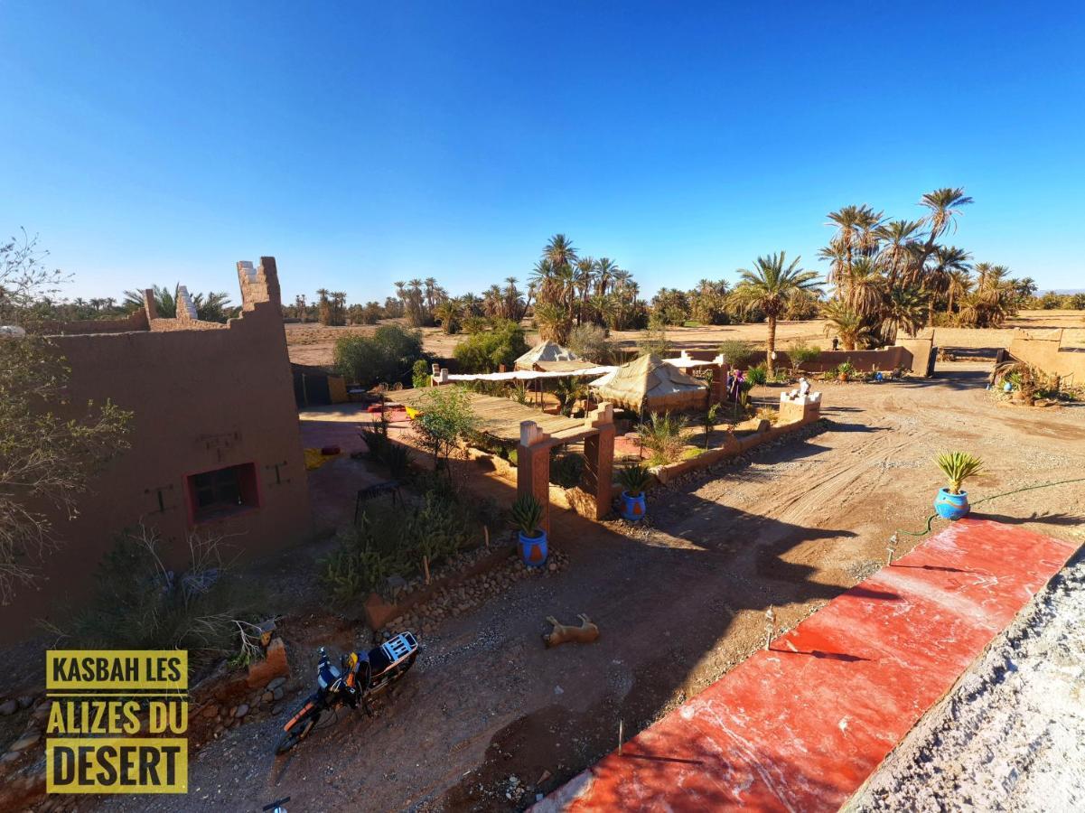 Kasbah Les Alizes Du Desert Мхамид Екстериор снимка