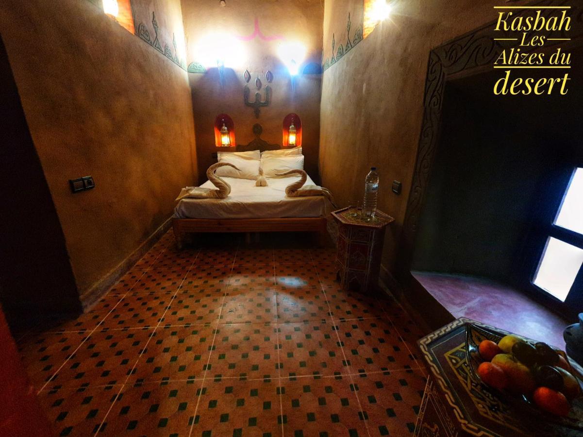 Kasbah Les Alizes Du Desert Мхамид Екстериор снимка