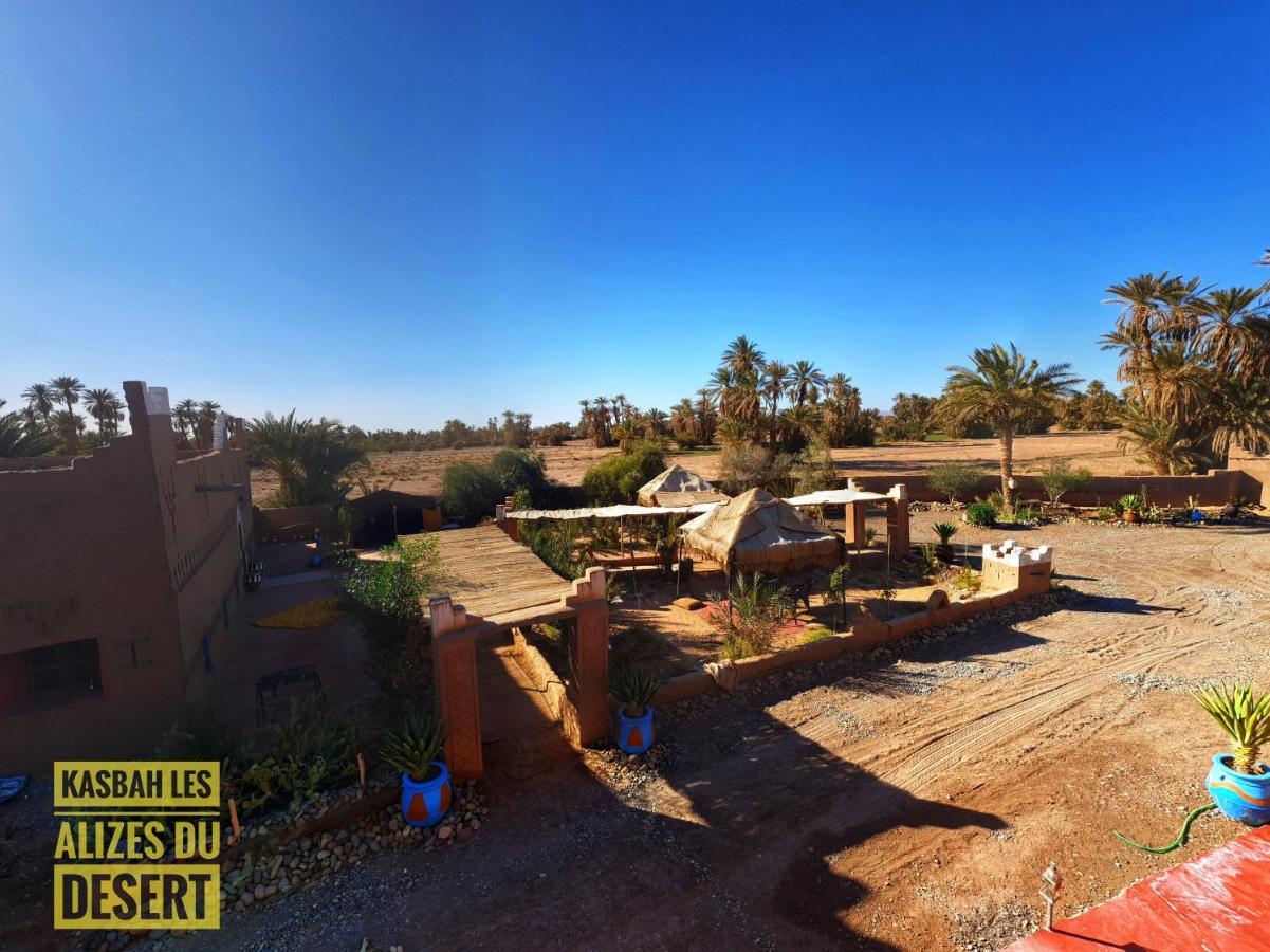 Kasbah Les Alizes Du Desert Мхамид Екстериор снимка