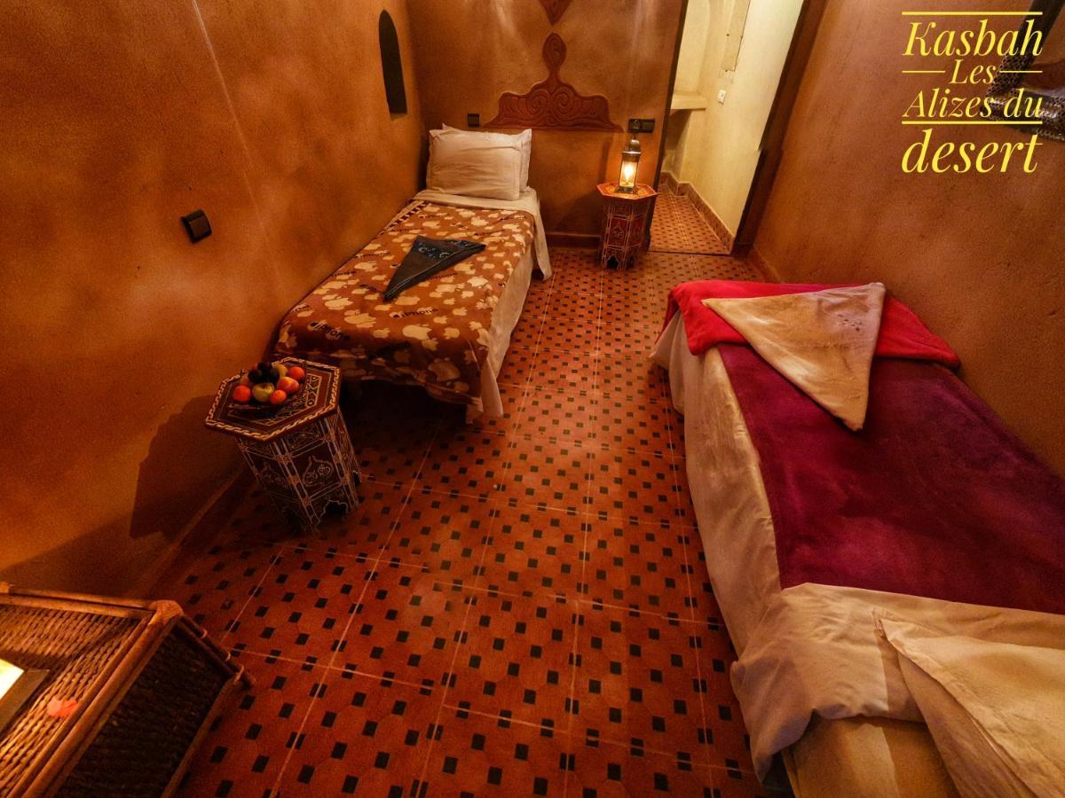Kasbah Les Alizes Du Desert Мхамид Екстериор снимка